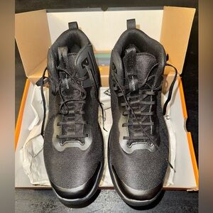 Timberland PRO Men's, Setra Mid Comp Toe Work Boot
NIB